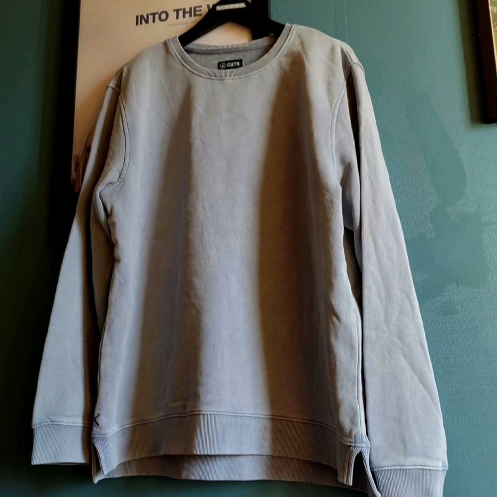 NWOT Cuts Clothing Pullover Split-Hem Sweater